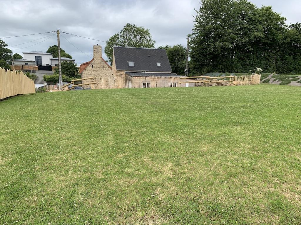 Charmante Maison De Campagne En Pierres Et Bois Sartilly-Baie-Bocage Bagian luar foto