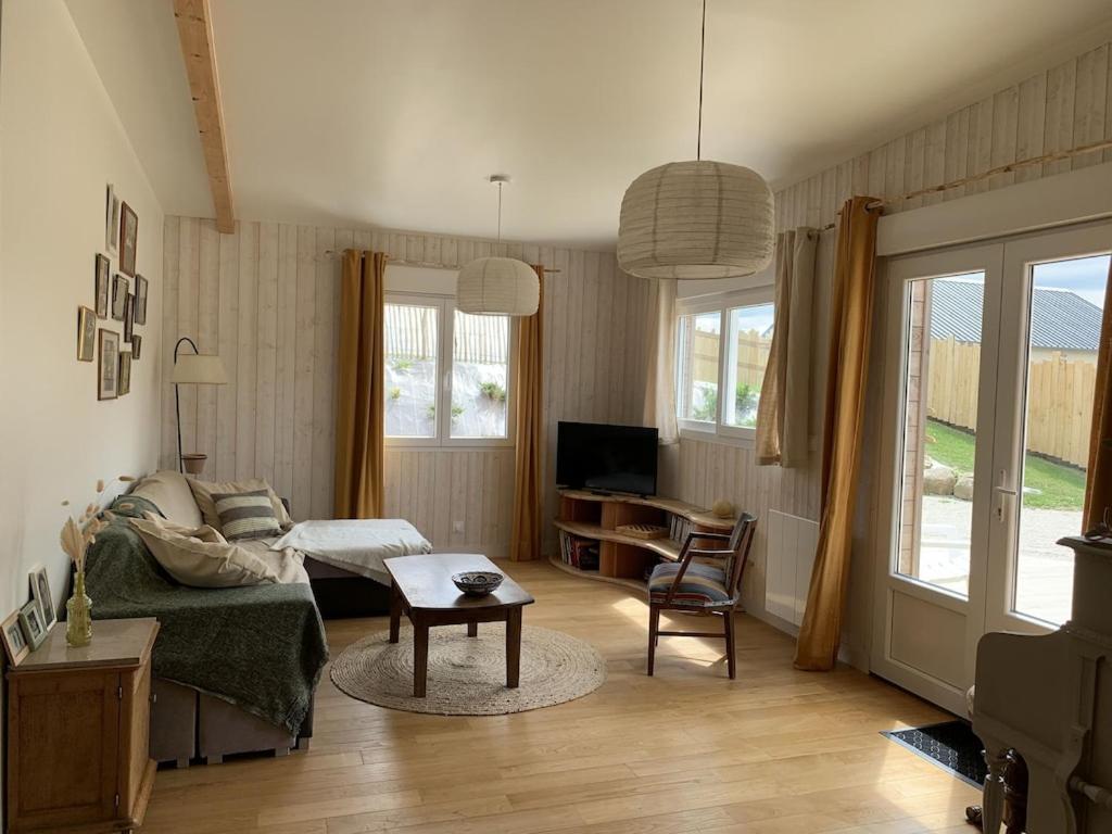 Charmante Maison De Campagne En Pierres Et Bois Sartilly-Baie-Bocage Bagian luar foto